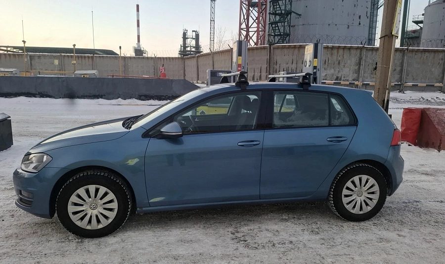 Volkswagen Golf, 2013г., передний привод, механика