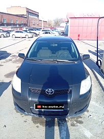Toyota Auris, 2009г, передний привод, механика