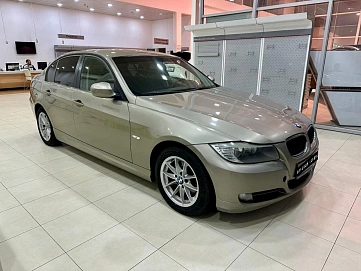 BMW 3 серии, 2009г, задний привод, автомат