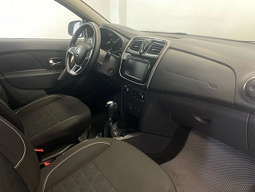 Renault Sandero, 2018г, передний привод, автомат