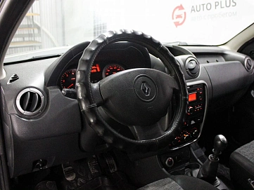 Renault Duster, 2013г, полный привод, механика