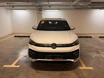 Volkswagen Tiguan, 2024г, полный привод, робот