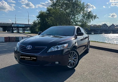 Toyota Camry, 2006г, передний привод, автомат