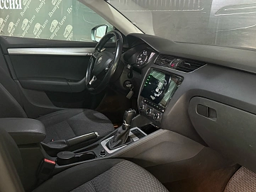 Skoda Octavia, 2016г, передний привод, робот