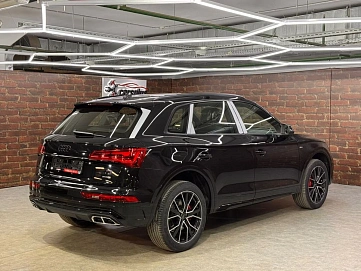 Audi , 2025г., полный привод, робот