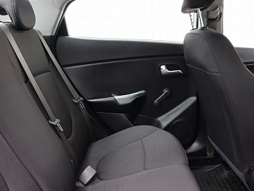 Kia Rio, 2017г, передний привод, механика