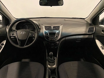Hyundai Solaris, 2016г, передний привод, механика