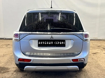 Mitsubishi Outlander, 2014г, полный привод, вариатор