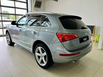 Audi Q5, 2008г, полный привод, робот