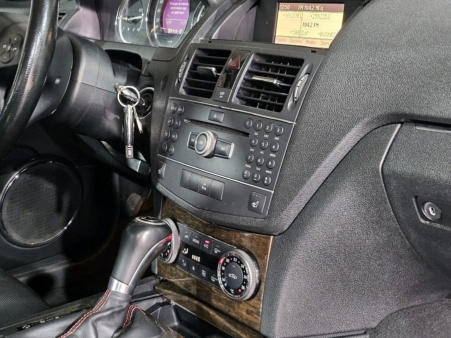 Mercedes-Benz , 2007г., задний привод, автомат