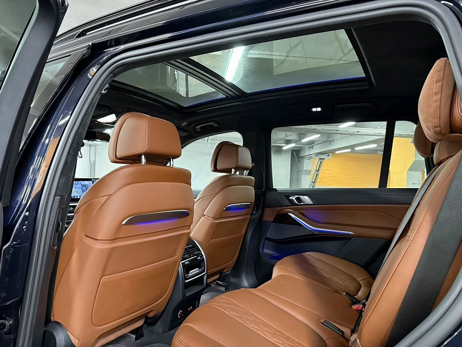 BMW X7, 2023г., полный привод, автомат