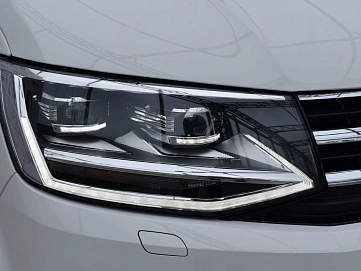 Volkswagen Multivan, 2019г, передний привод, робот