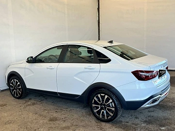 Lada (ВАЗ) , 2023г., передний привод, механика