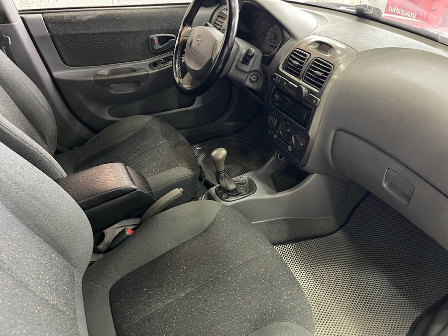 Hyundai Accent, 2007г., передний привод, механика