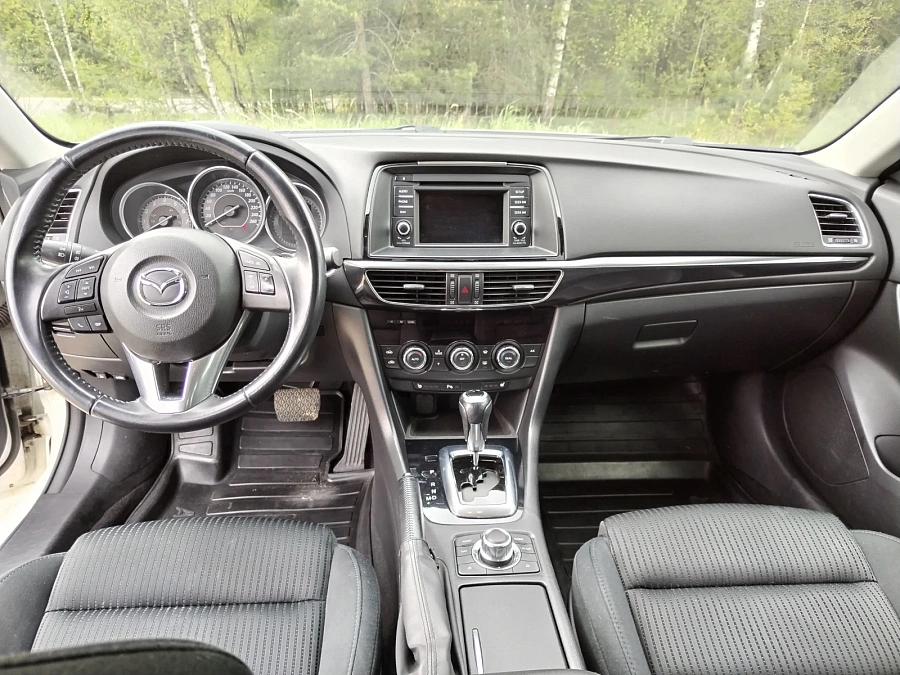 Mazda 6, 2014г., передний привод, автомат