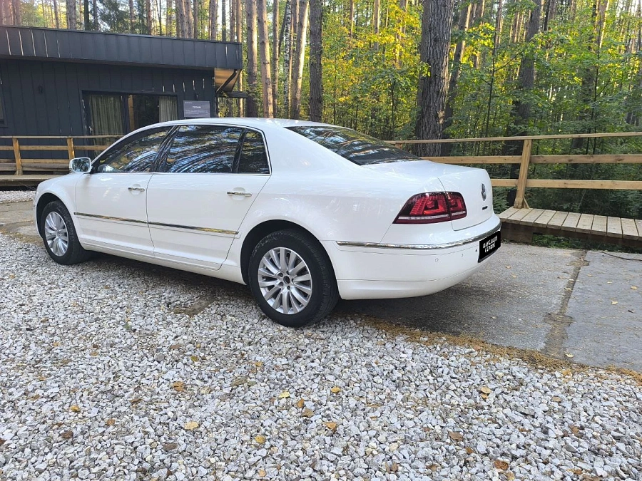 Volkswagen Phaeton, 2014г., полный привод, автомат