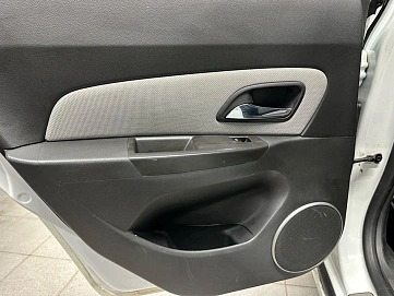 Chevrolet Cruze, 2012г, передний привод, механика