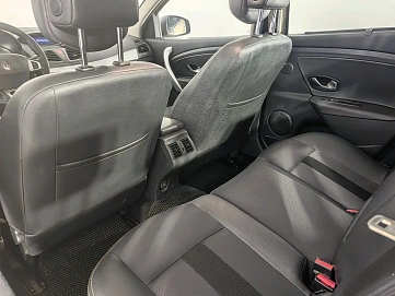 Renault Fluence, 2010г, передний привод, вариатор