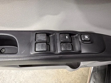 Mitsubishi L200, 2008г, полный привод, механика