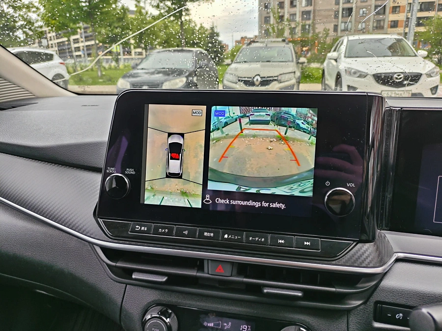 Nissan Note, 2021г., передний привод, автомат
