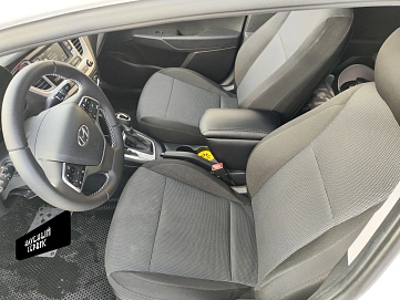 Hyundai Solaris, 2021г, передний привод, автомат