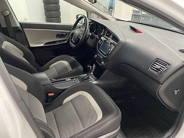 Kia Ceed, 2018г, передний привод, робот