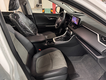 Toyota RAV4, 2024г, полный привод, вариатор