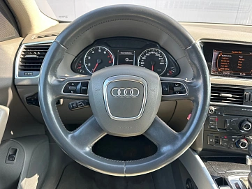 Audi Q5, 2010г, полный привод, робот