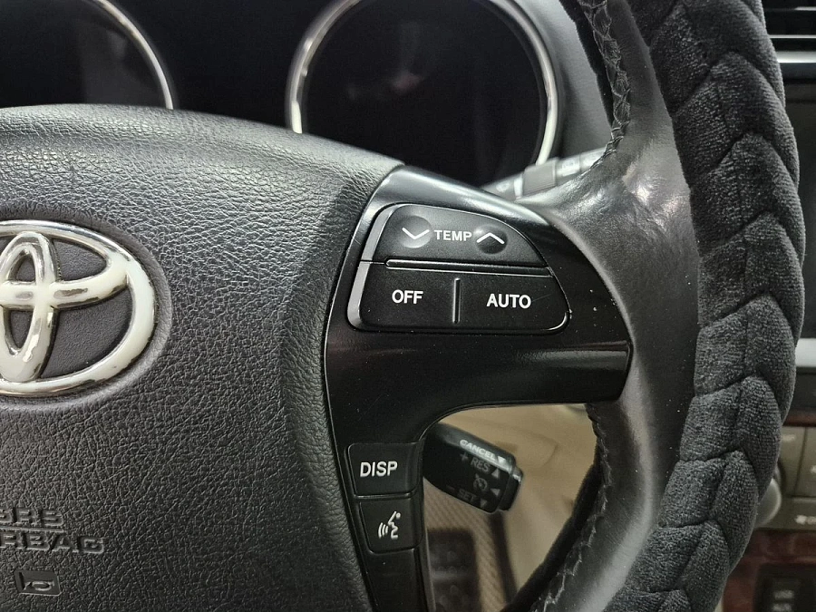 Toyota Highlander, 2011г., полный привод, автомат