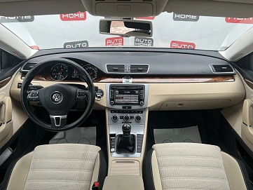 Volkswagen Passat CC, 2013г., передний привод, механика