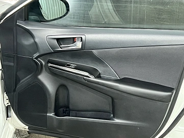 Toyota Camry, 2014г, передний привод, автомат