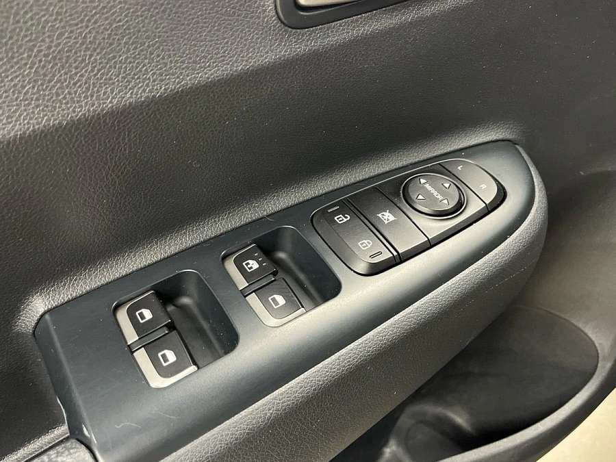 Kia Rio, 2018г., передний привод, механика