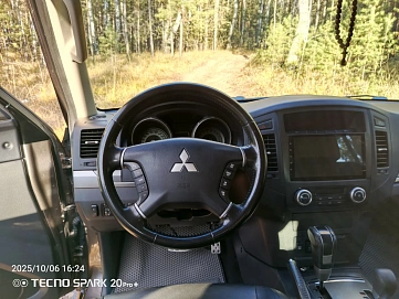 Mitsubishi Pajero, 2013г, полный привод, автомат