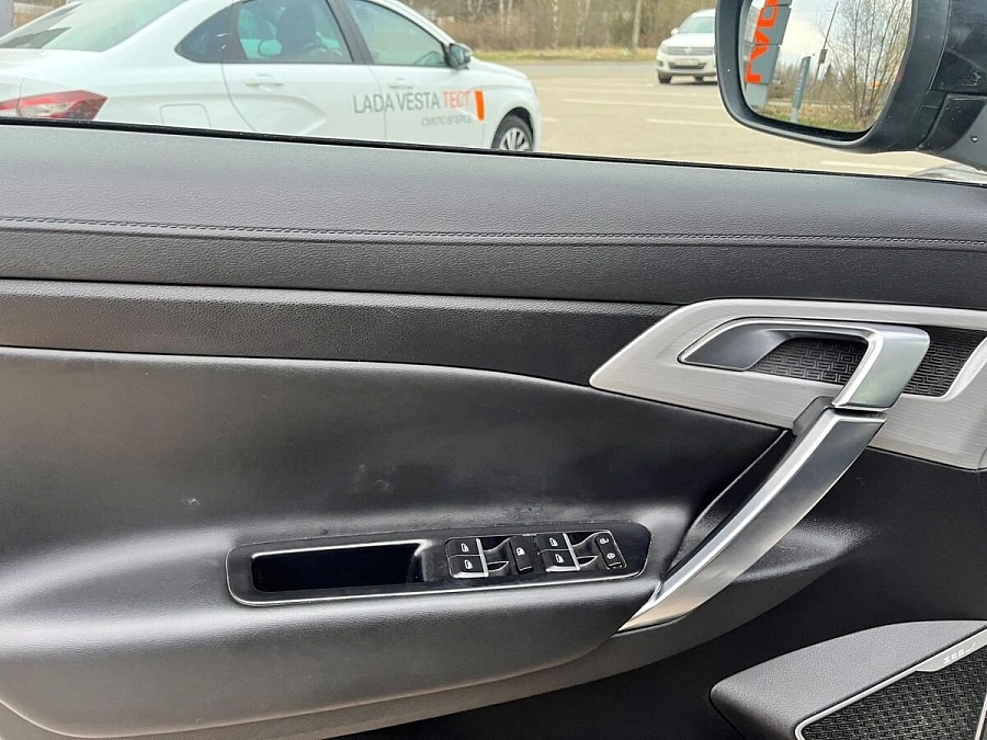 Geely Atlas, 2019г., передний привод, автомат