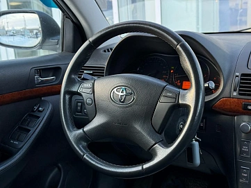 Toyota Avensis, 2008г, передний привод, автомат