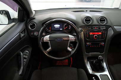 Ford Mondeo, 2012г, передний привод, механика