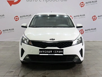 Kia Rio, 2021г, передний привод, автомат
