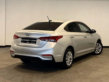 Hyundai Solaris, 2020г, передний привод, автомат