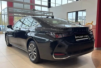 Lexus ES, 2025г, передний привод, вариатор