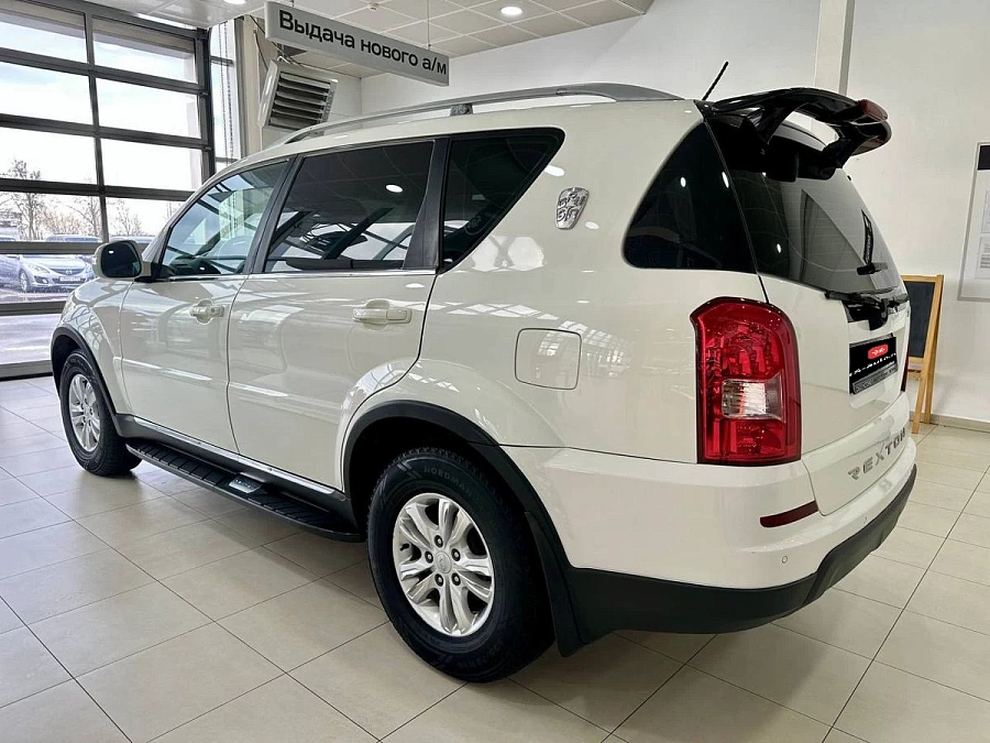SsangYong Rexton, 2014г., полный привод, автомат