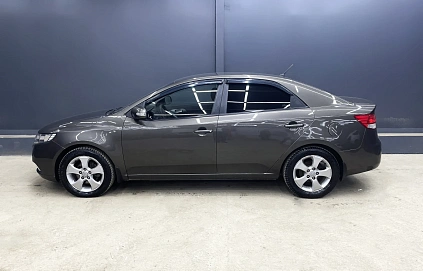 Kia Cerato, 2010г, передний привод, автомат