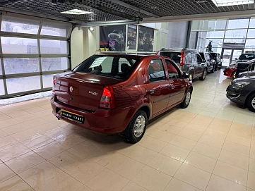 Renault Logan, 2011г, передний привод, механика