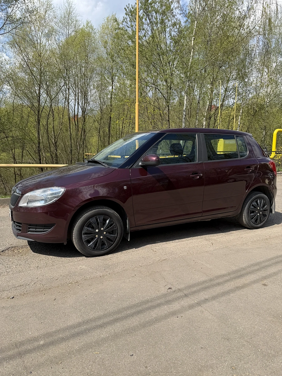 Skoda Fabia, 2012г., передний привод, механика