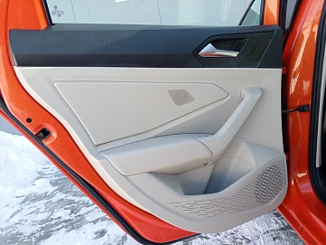 Volkswagen Jetta, 2019г, передний привод, автомат