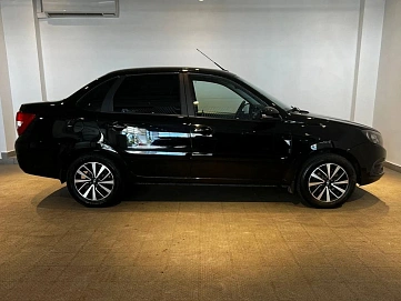 Lada (ВАЗ) Granta, 2022г, передний привод, механика