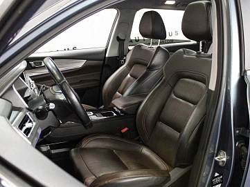 Chery Tiggo 8 Pro, 2021г, передний привод, робот