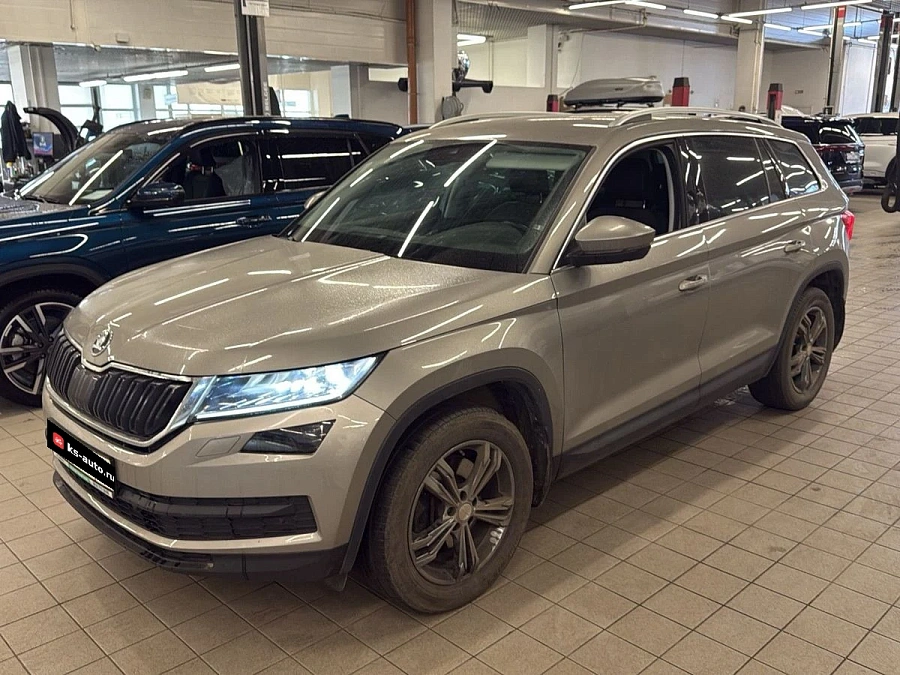 Skoda Kodiaq, 2020г., полный привод, робот