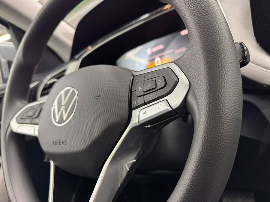 Volkswagen Tharu XR, 2024г., передний привод, автомат