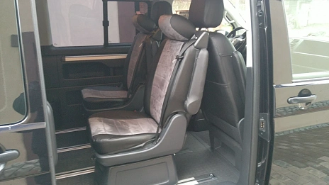 Volkswagen Multivan, 2017г, передний привод, робот