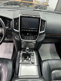 Toyota Land Cruiser, 2015г, полный привод, автомат